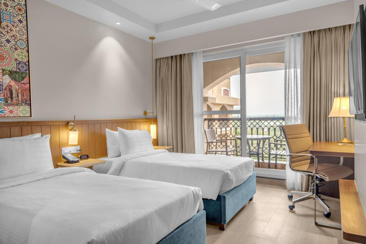 Fairfield By Marriott Goa Calangute Hotell Eksteriør bilde